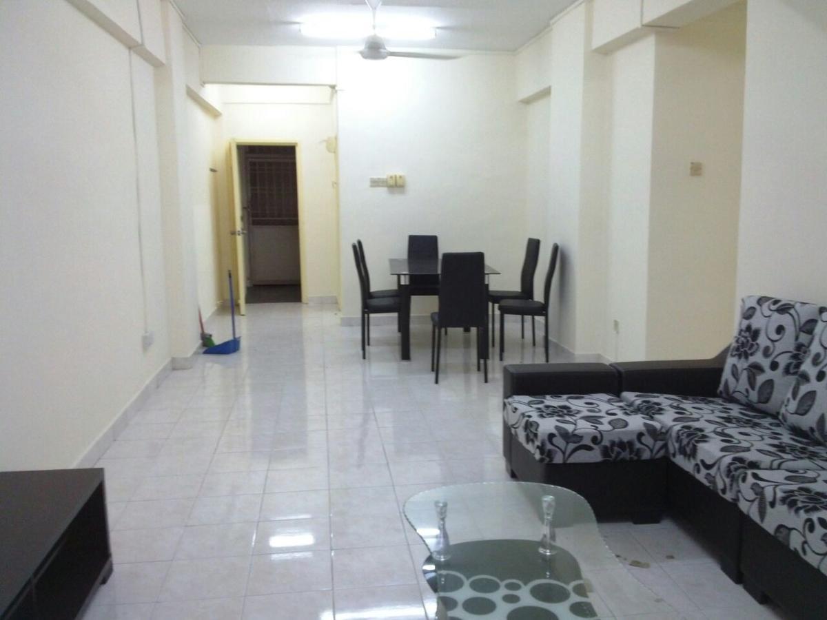 Live Com Hotel